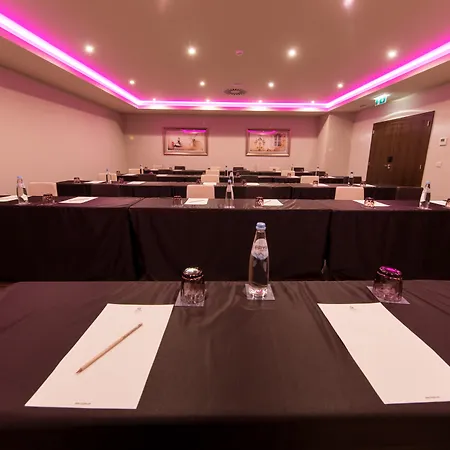 Gale Collection מלון