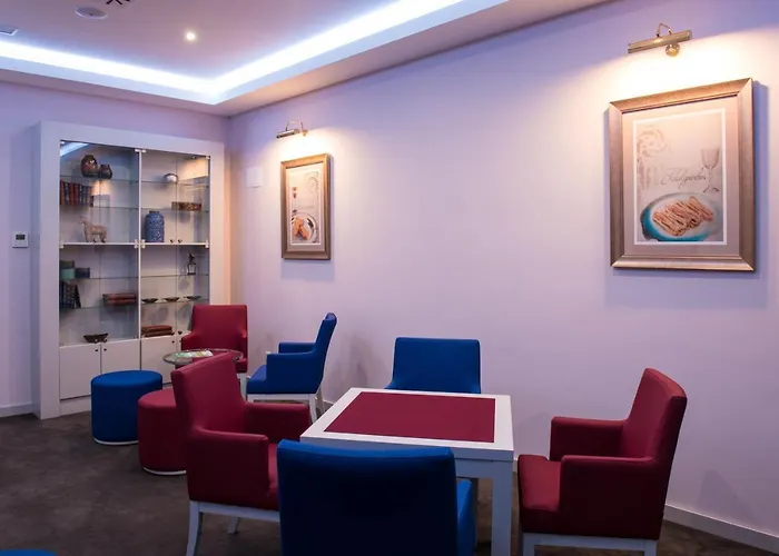 Gale Collection ホテル 4*