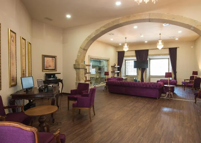 Hotel Gale Collection